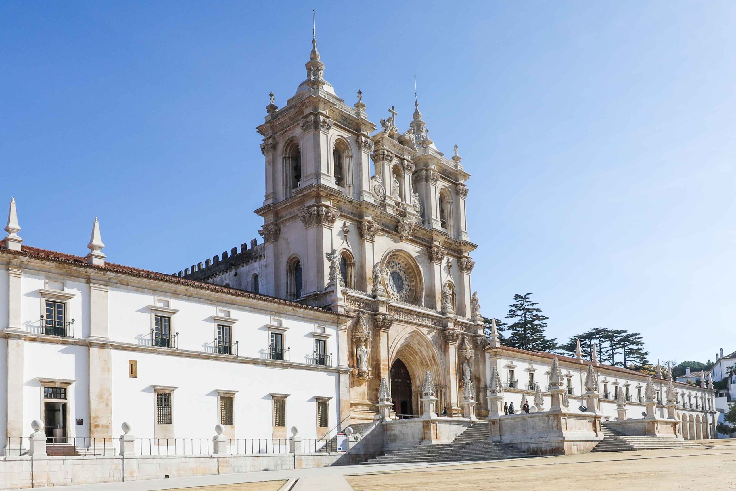 Santuário de Fátima — locais de interesse perto de Alcobaça